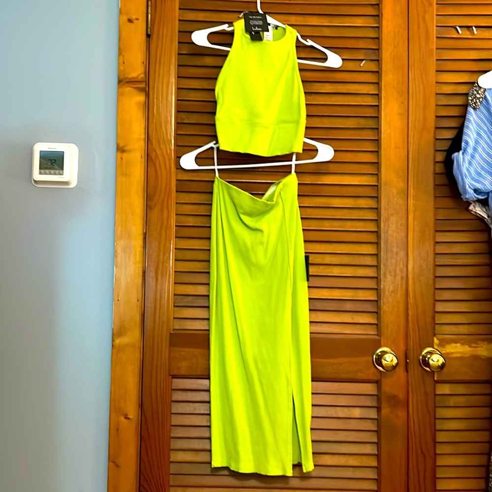 NWT Lulus lime green set